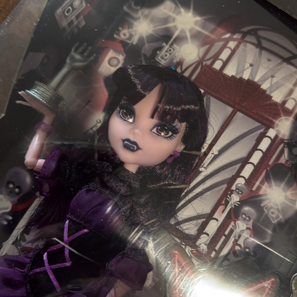 Monster High Elissabat Doll / Fright Camera Action - Picture 2 of 7